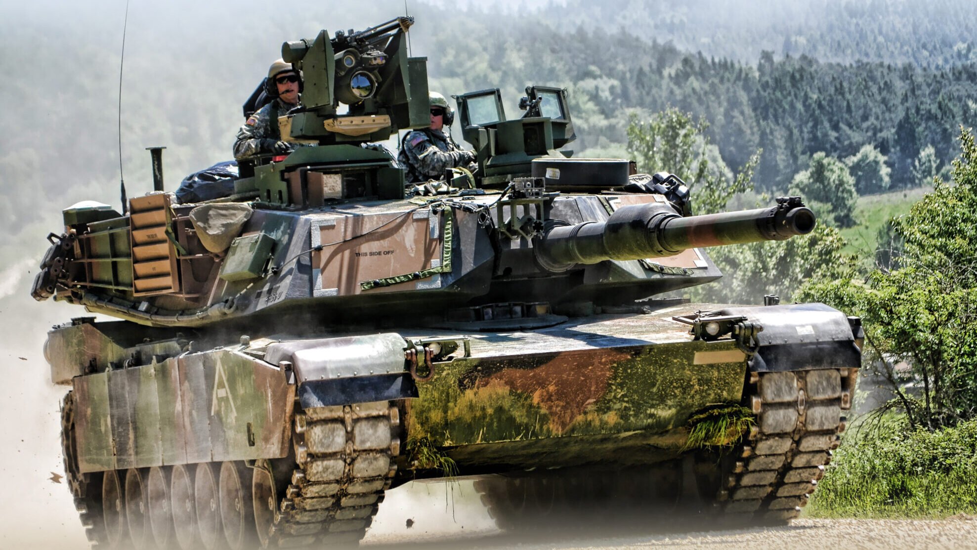 Les États-Unis remettent tous les chars M1 Abrams promis aux forces armées ukrainiennes