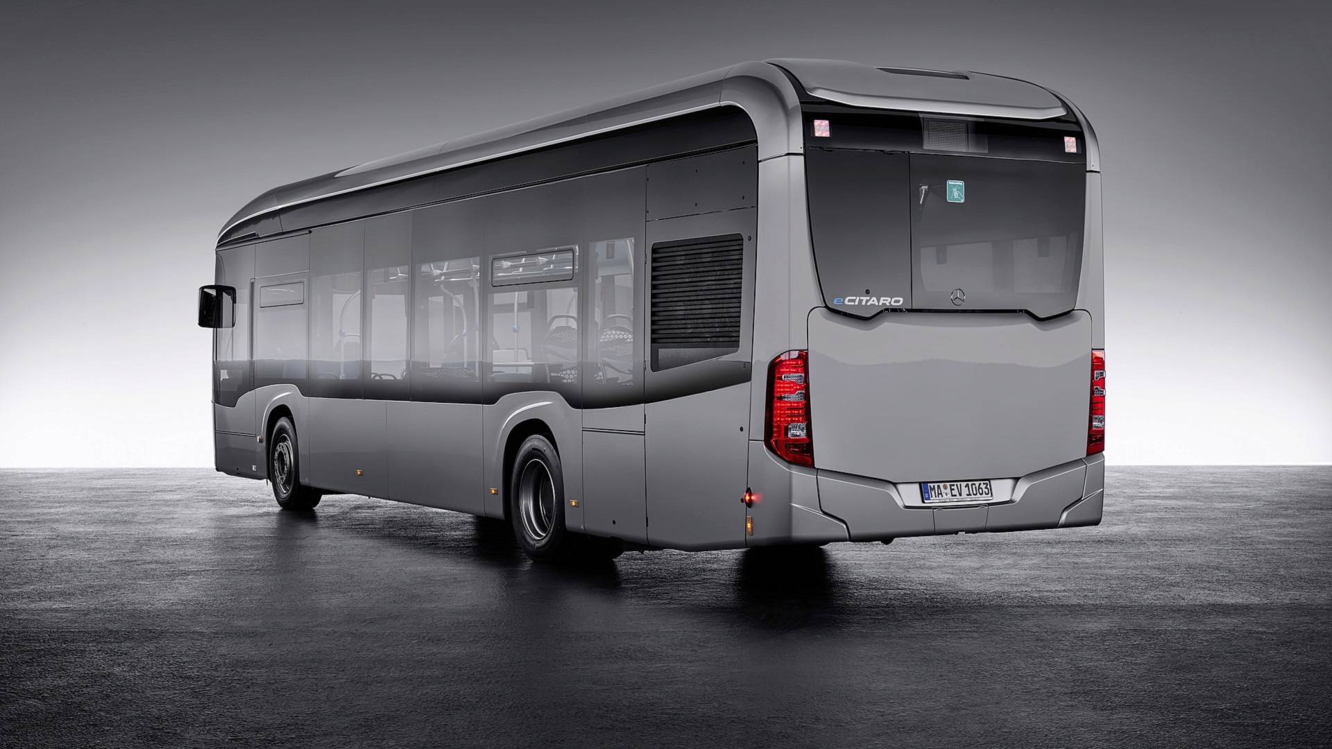 mercedes-benz-ecitaro (3).jpg