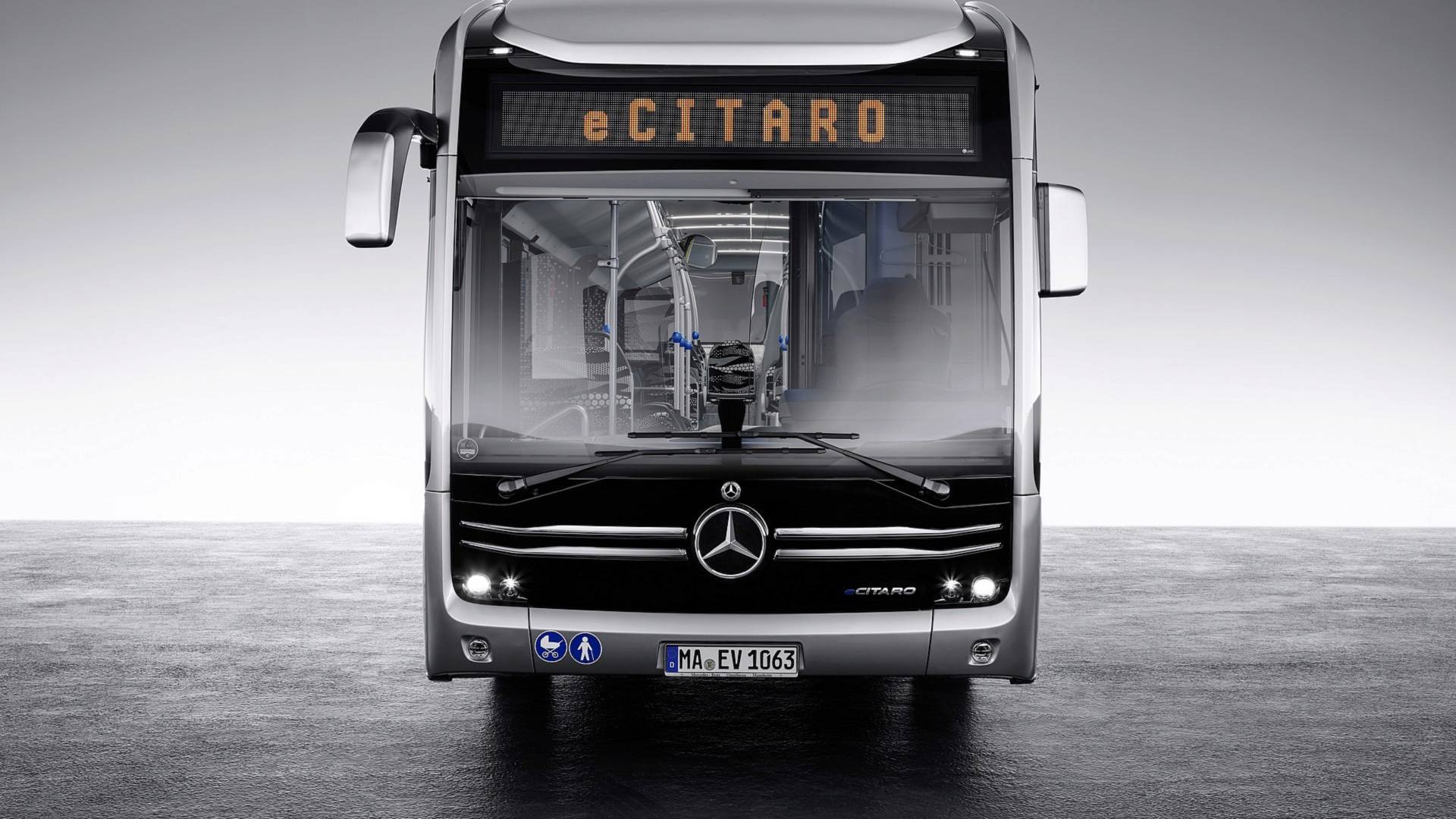 mercedes-benz-ecitaro (4).jpg