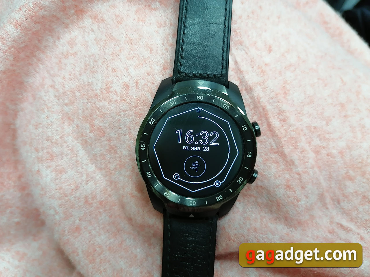 Огляд MOBVOI TicWatch Pro: смарт-годинник на WearOS-3