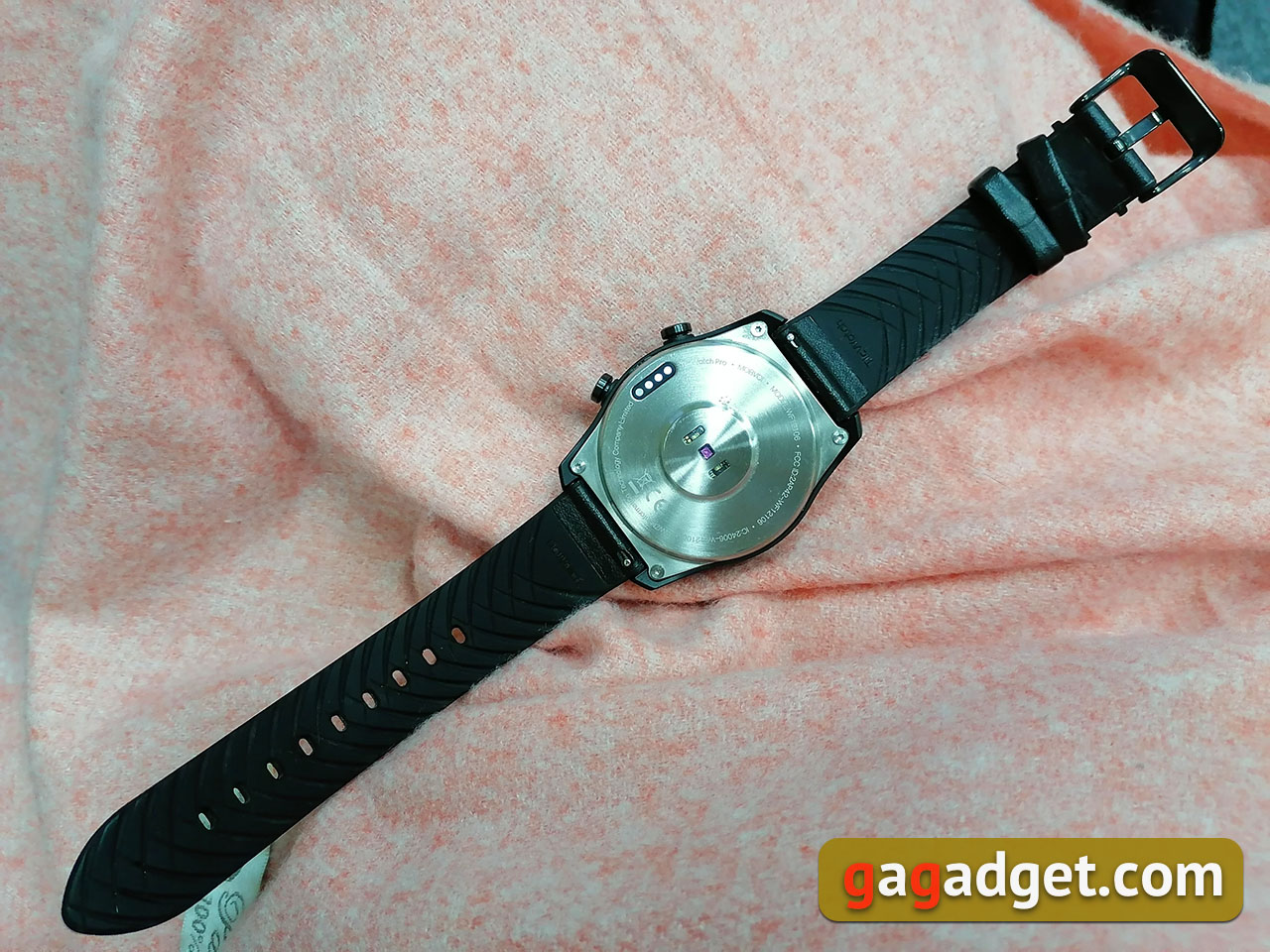 Огляд MOBVOI TicWatch Pro: смарт-годинник на WearOS-12