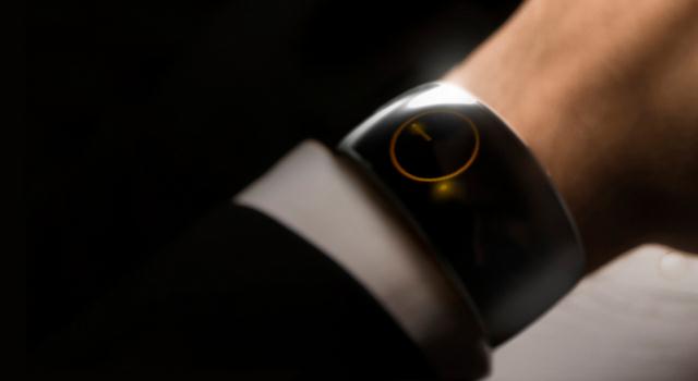 «Умные» часы Moment Smartwatch с 30 днями автономной работы