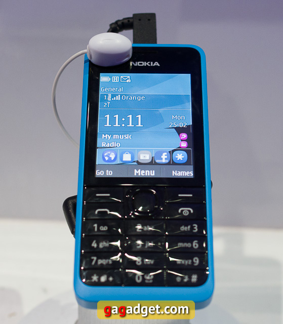 Стенд Nokia на MWC 2013 своими глазами-13