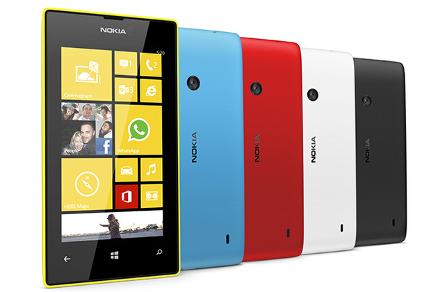 Nokia Lumia 520: 4 дюйма, два ядра, WP8 и возможность работы в перчатках