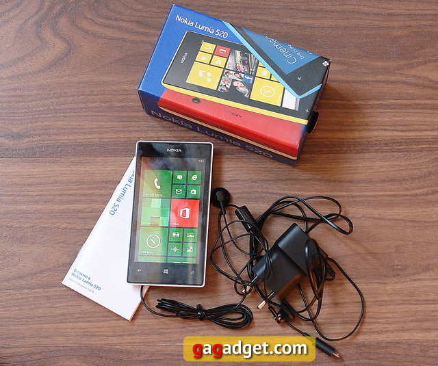 Обзор Nokia Lumia 520-2