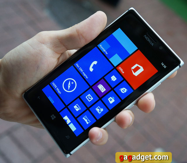 Обзор Nokia Lumia 925-13