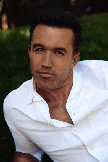 Фото Rob McElhenney