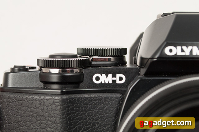 Обзор беззеркальной камеры Olympus OM-D E-M10-9