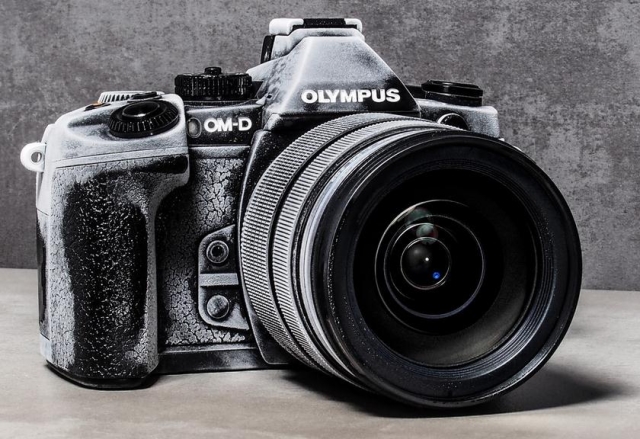 Флагманская беззеркальная камера Olympus OM-D E-M1 представлена официально