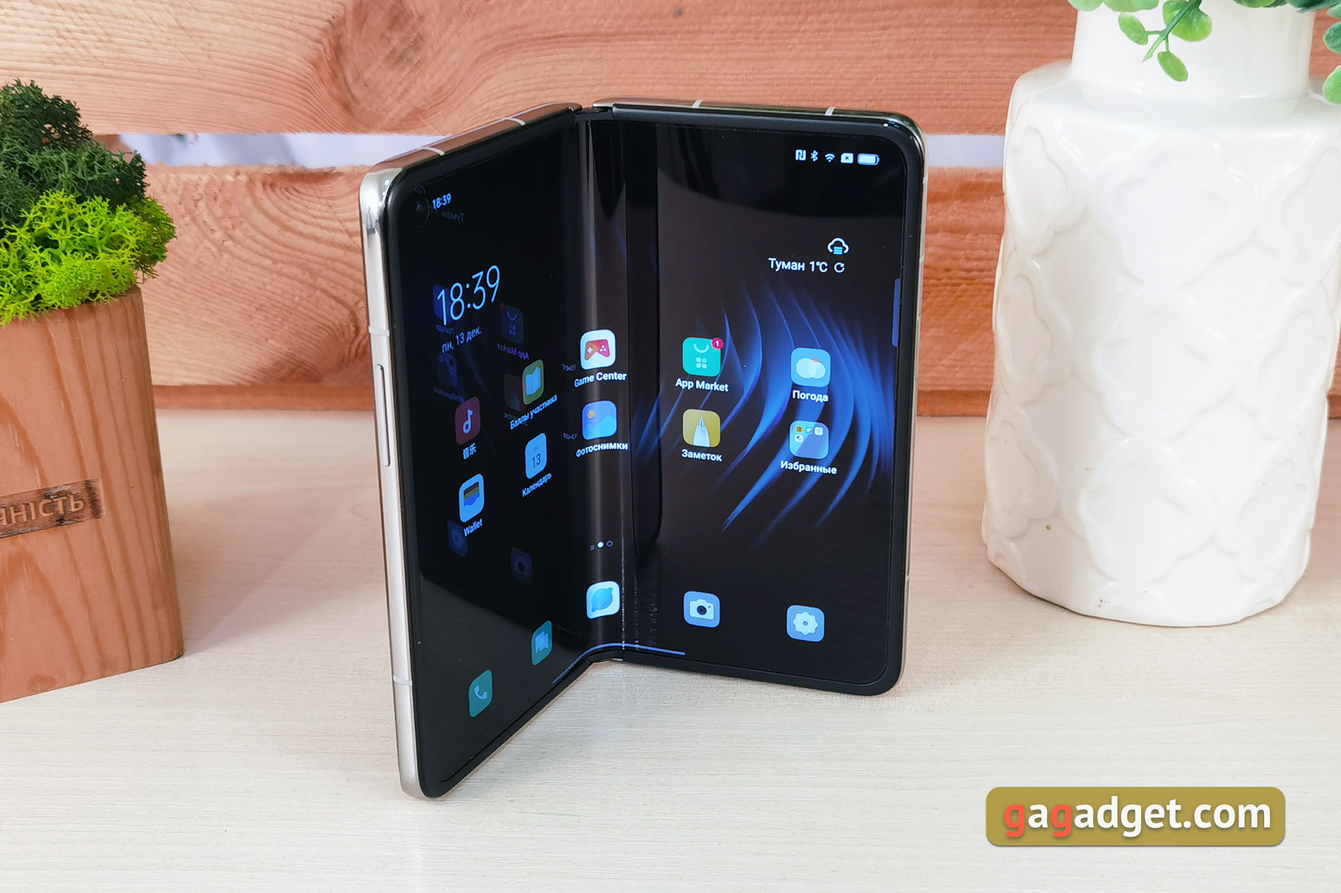OPPO Find N Review: a Foldable Smartphone with Wrinkle-Free Display-114