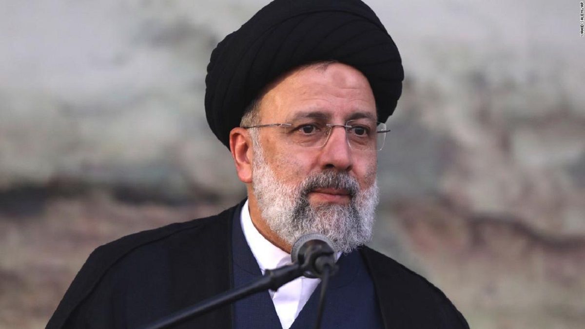 L'hélicoptère du président iranien s'écrase : aucune nouvelle d'Ebrahim Raisi et de ses compagnons depuis plus de sept heures
