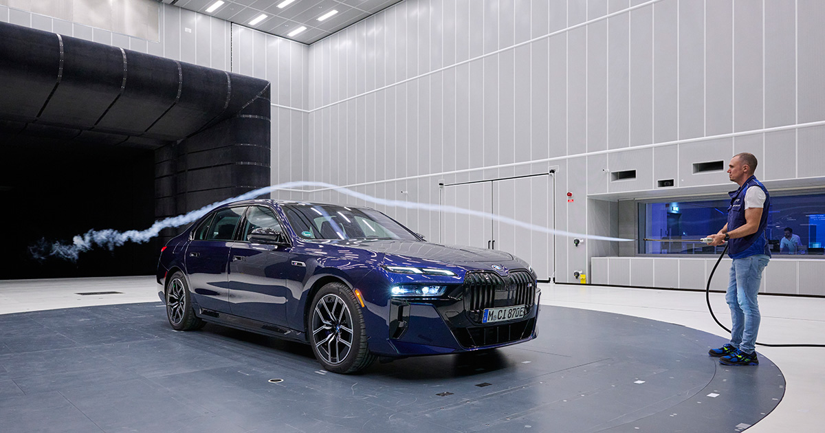 Working with the smoke unit in the BMW Group's aeroacoustic wind tunnel. Photo: BMW