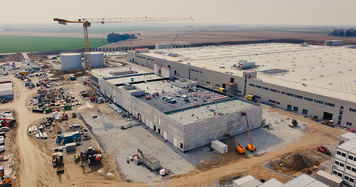 Energy centre, service centre and fire station