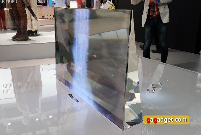 IFA 2017: прозрачные OLED-телевизоры и автономные холодильники Panasonic