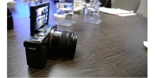 Первые фото и спецификации беззеркальной фотокамеры Panasonic Lumix DMC-GF6-4