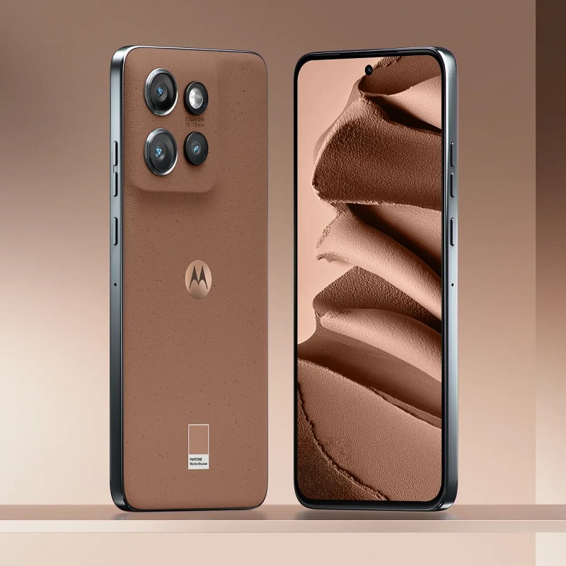 Smartphones en color Mocha Mousse de Motorola