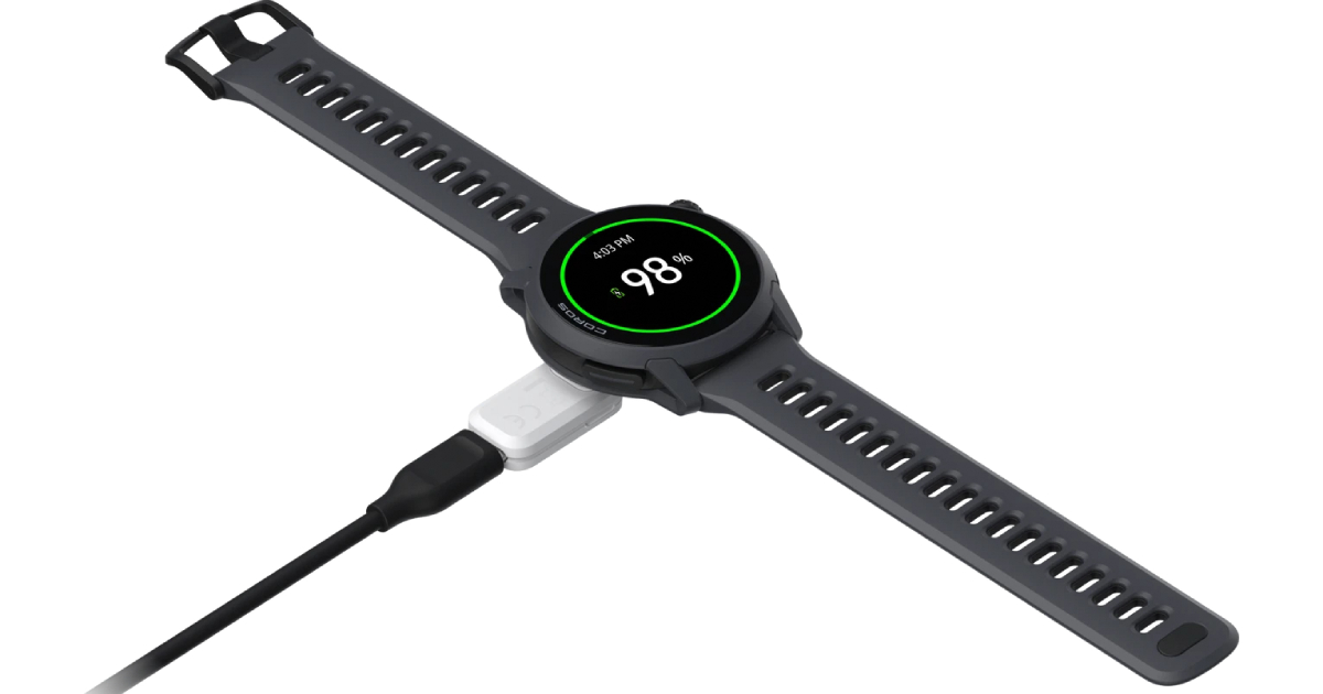 Coros Pace 4 с зарядным устройством