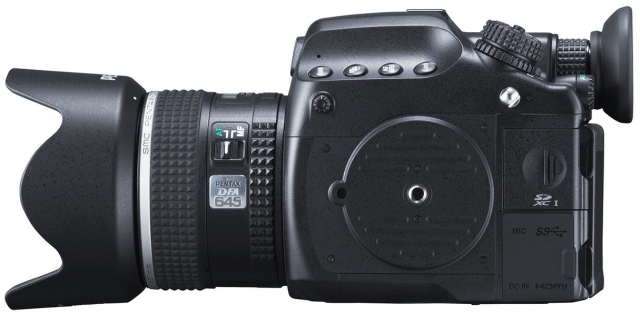 Ricoh анонсировала среднеформатную камеру Pentax 645Z-5