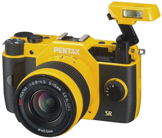 Pentax официально анонсировала беззеркальную фотокамеру Q7