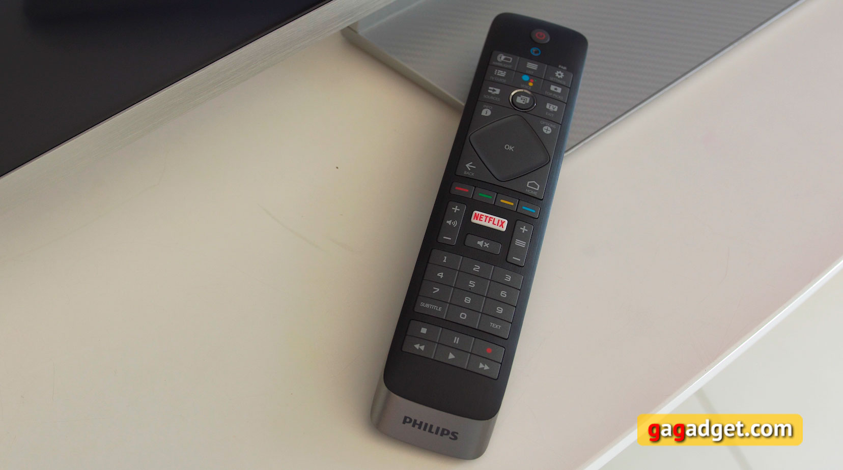 Обзор Philips 49PUS7803: тонкий LED-телевизор 4K UHD на Android TV-10