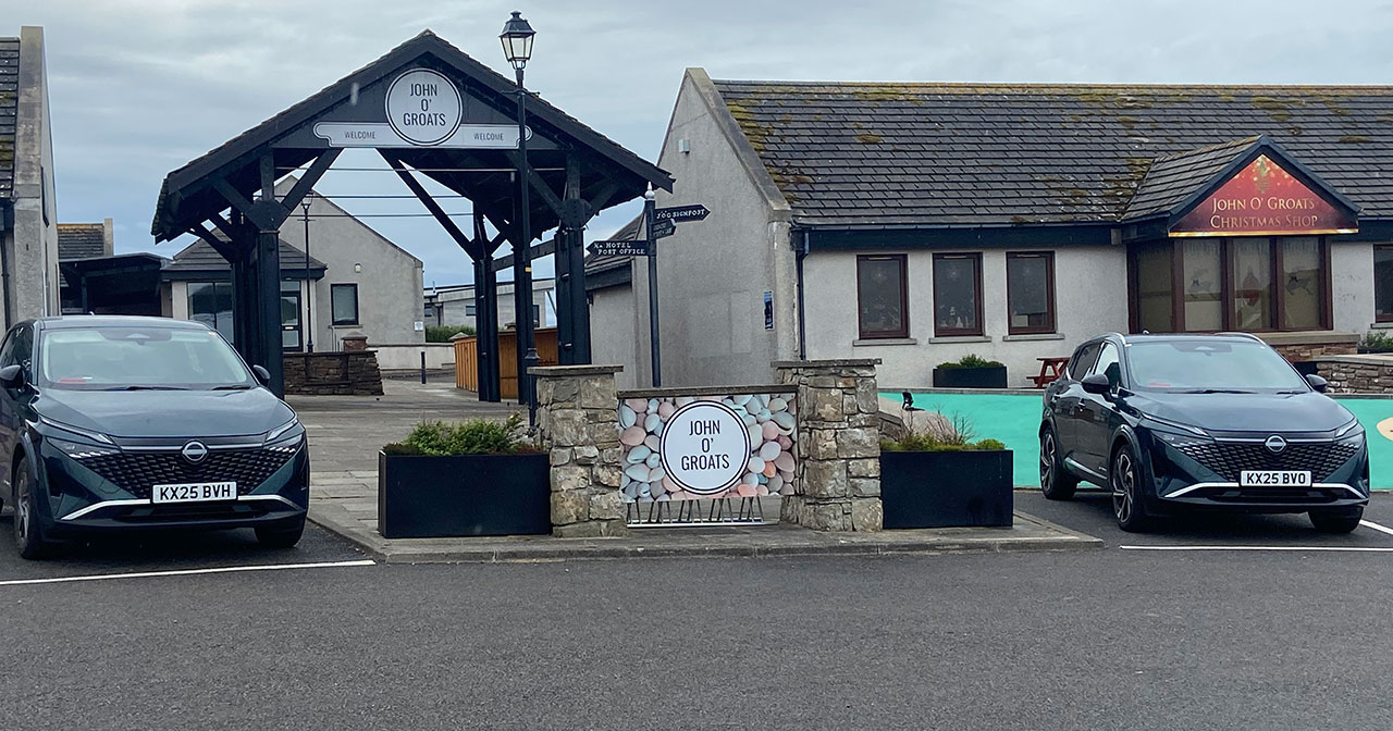 Nissan Qashqai crossover on the track
