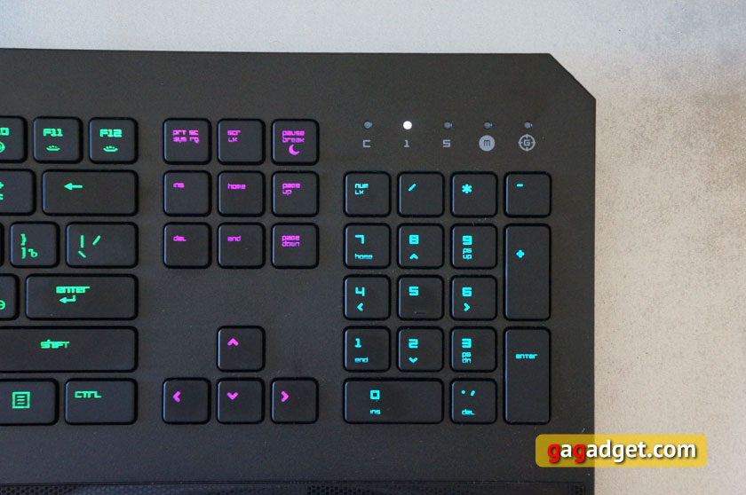 Обзор мембранной игровой клавиатуры Razer Deathstalker Chroma-13