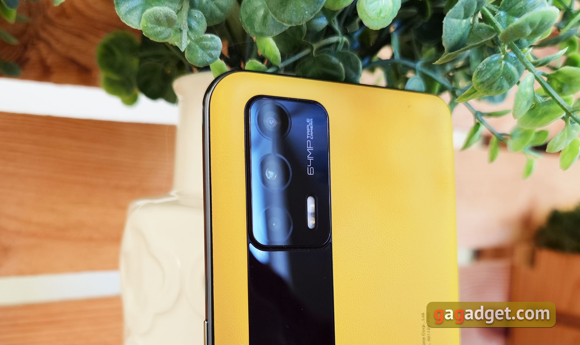 Realme GT Review: the Most Affordable Smartphone with Flagship Snapdragon 888 Processor-245