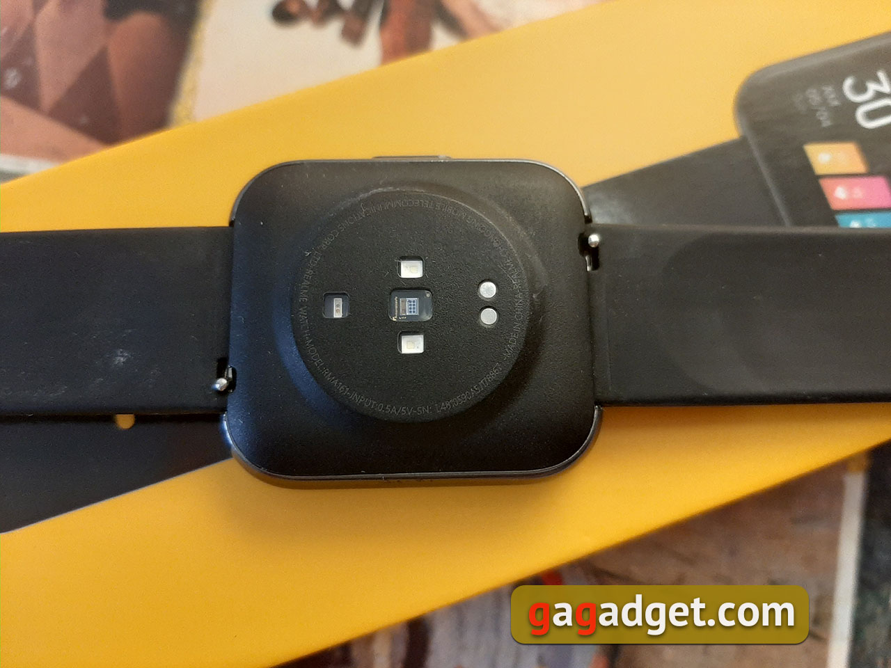 Обзор realme Watch (RMA 161): худо без добра-3