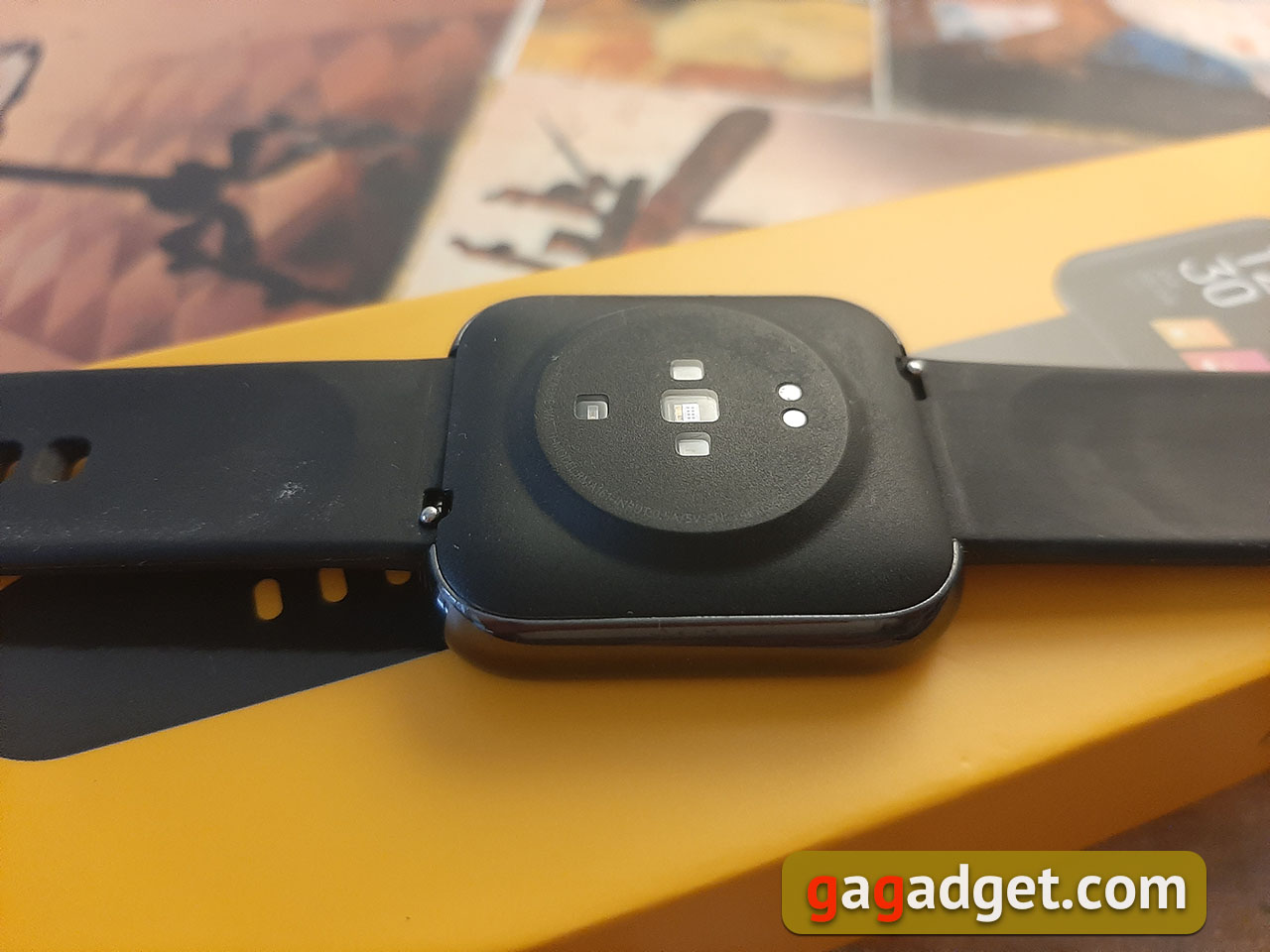 Обзор realme Watch (RMA 161): худо без добра-4