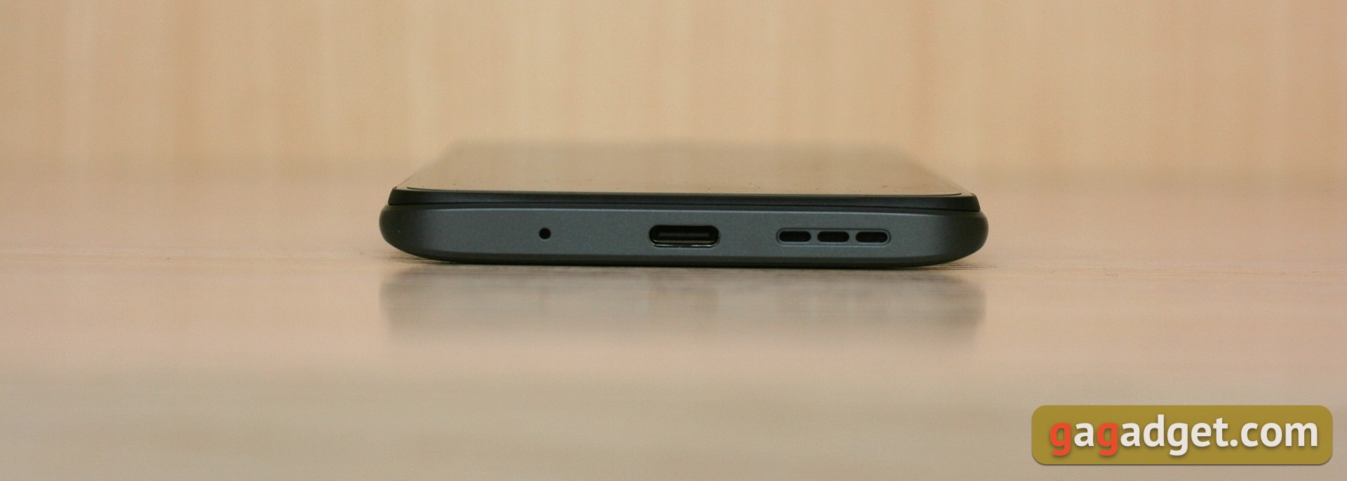 El diseño del Xiaomi Redmi 10 queda al descubierto junto a su enorme cámara  de 50 megapíxeles