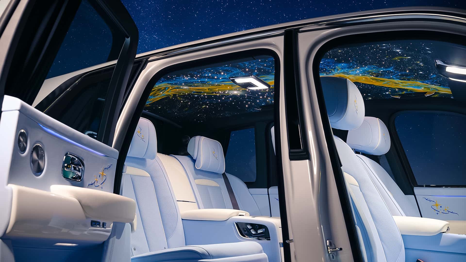 Starlight Headliner Rolls-Royce Cullinan Cosmos ceiling.