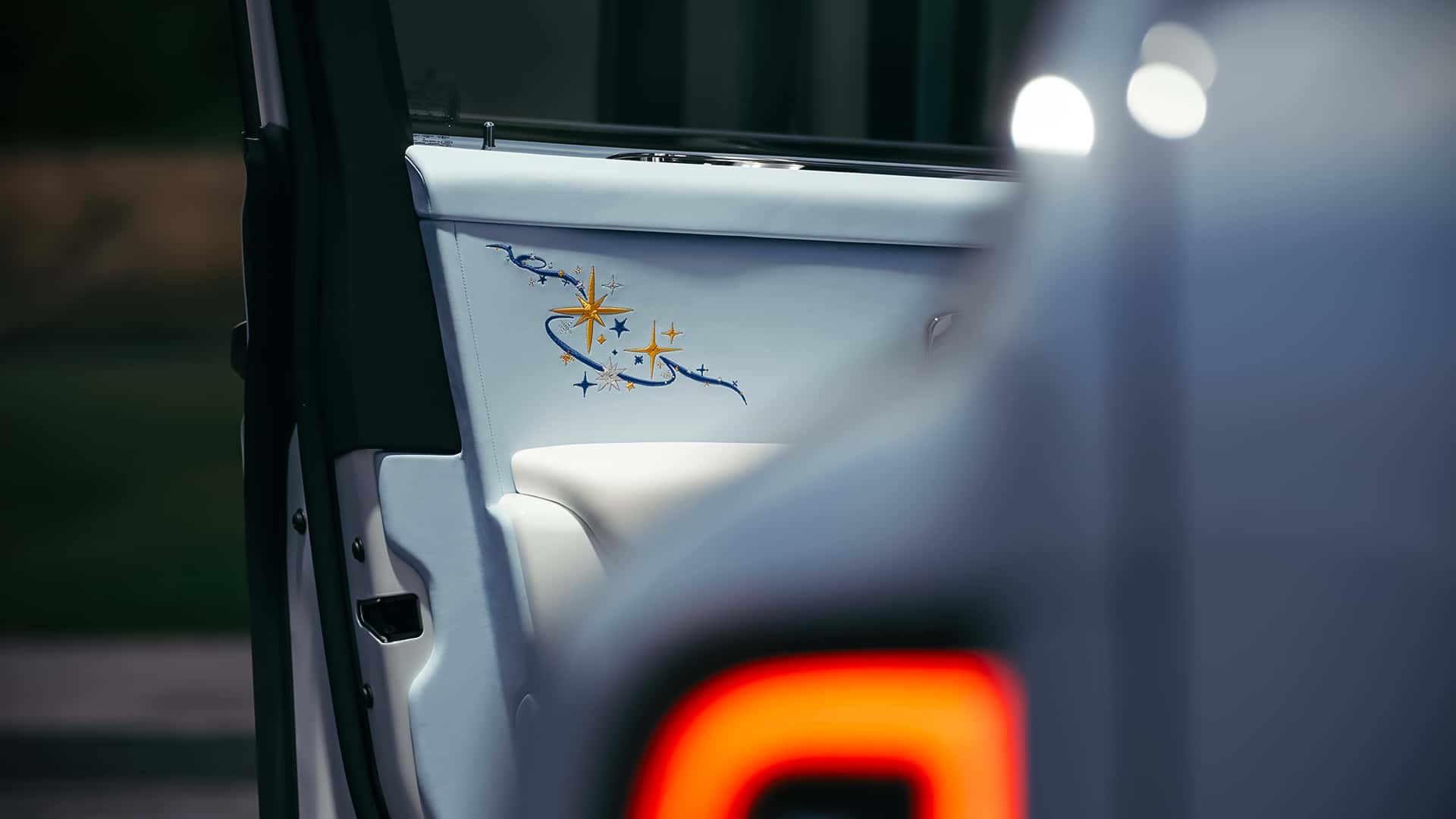 Exterior of Rolls-Royce Cullinan Cosmos