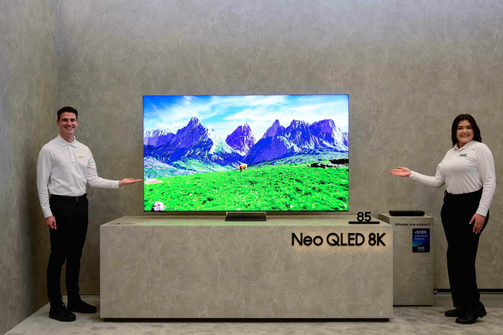 Televisor Samsung Neo QLED 8K 2025 con una diagonal de 85 pulgadas.