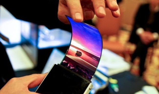 Samsung разрабатывает дисплей с разрешением 11K для мобильных устройств
