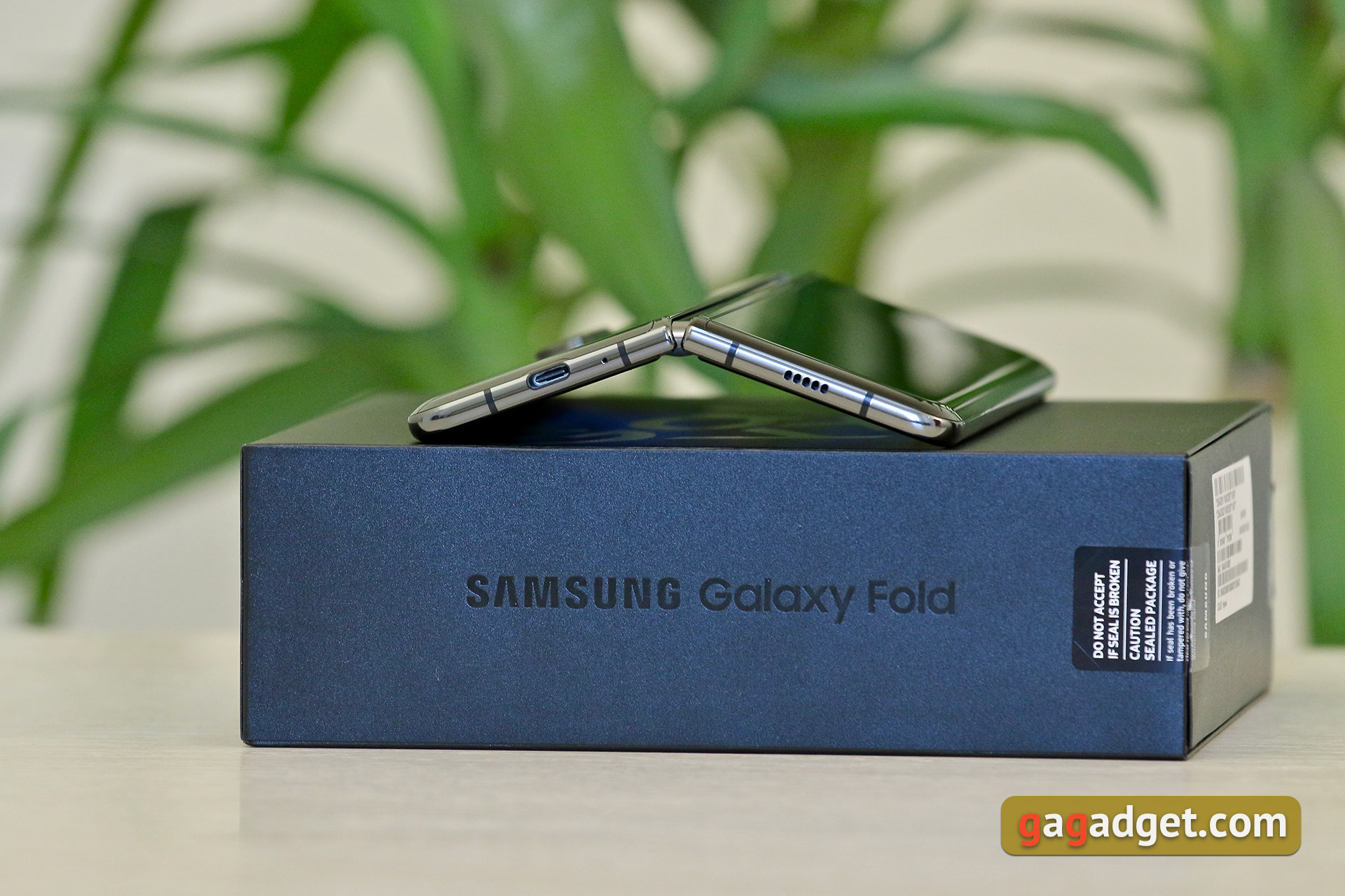 Огляд Samsung Galaxy Fold: погляд у майбутнє-10