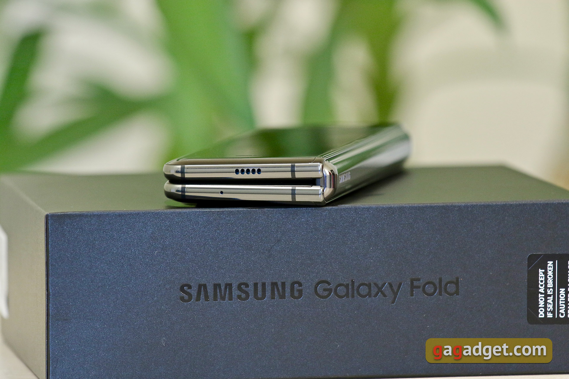 Обзор Samsung Galaxy Fold: взгляд в будущее-14