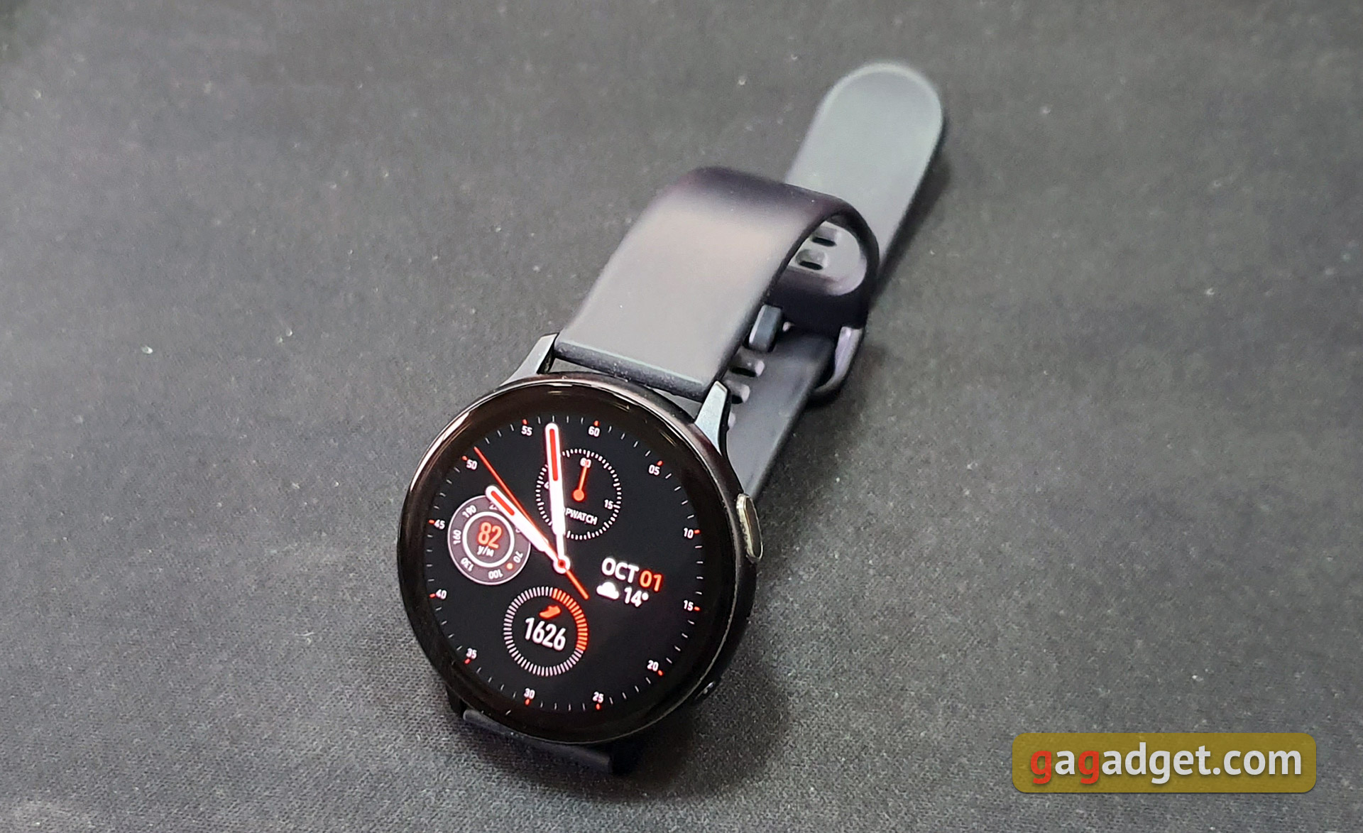 Огляд Samsung Galaxy Watch Active 2: розумний і спортивно-туристичний годинники тепер з сенсорним безелем-5