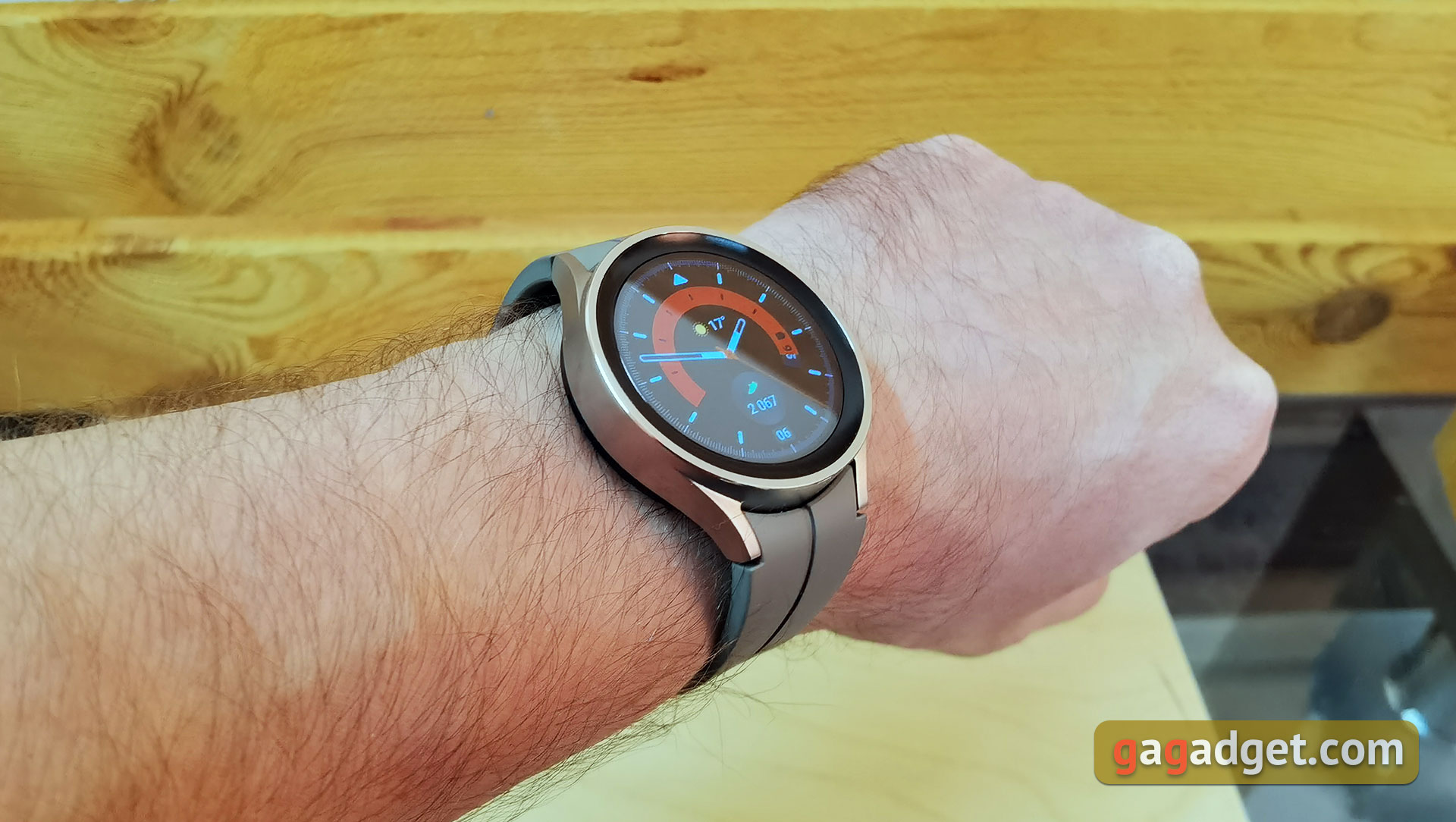 Gjennomgang av Samsung Galaxy Watch5 Pro og Watch5: pluss batteritid, minus den fysiske rammen-244