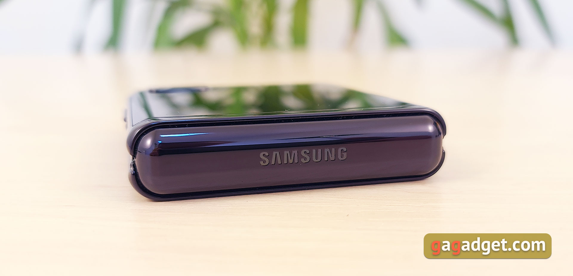 Обзор Samsung Galaxy Z Flip: раскладушки возвращаются с гибкими дисплеями-17