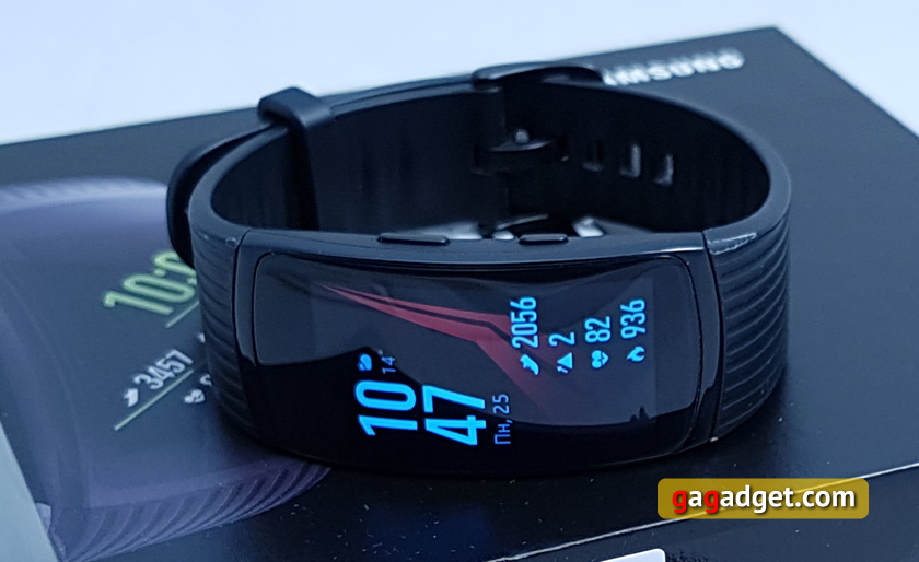 Обзор Samsung Gear Fit2 Pro: фитнес-браслет теперь и для плавания-10