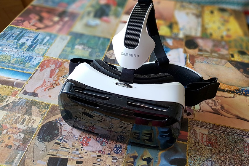 Plastic World: Samsung Gear VR Review