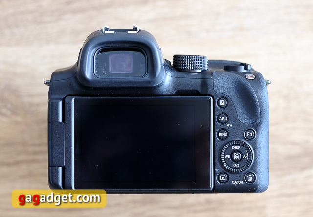 Обзор беззеркальной камеры Samsung NX30-8