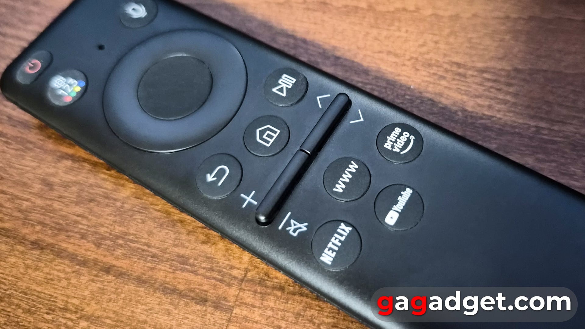 Містер Чіткість: огляд 65-дюймового QLED-телевізора Samsung Neo QLED QN70F-34