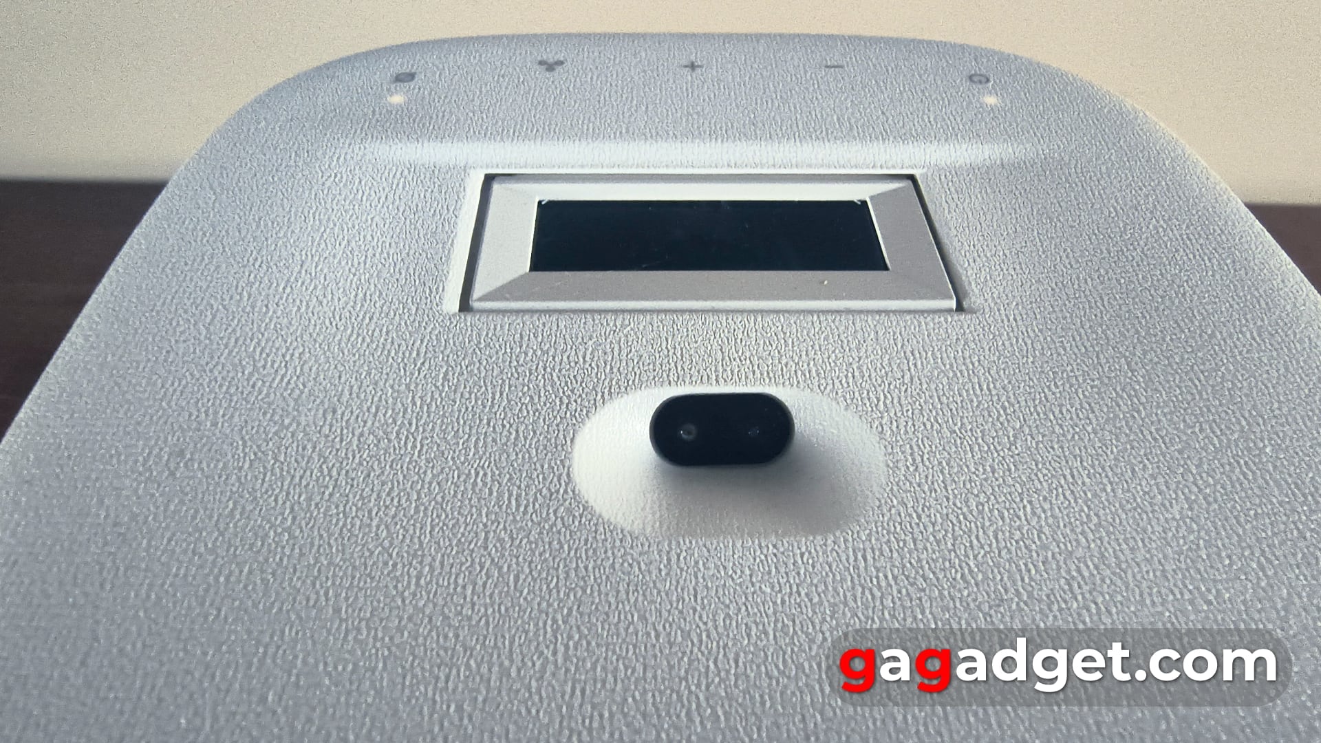 Now your desk is touch-sensitive: review of the Samsung The Premiere 5 interactive laser projector-11