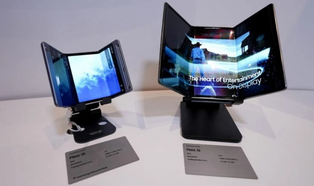 The concept of a triple smartphone