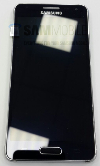 Смартфон Samsung Galaxy Alpha с металлическим корпусом? Не совсем-2
