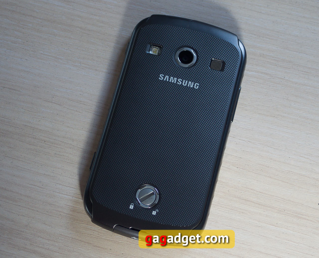 Обзор Samsung Galaxy Xcover 2 (GT-S7710)-6