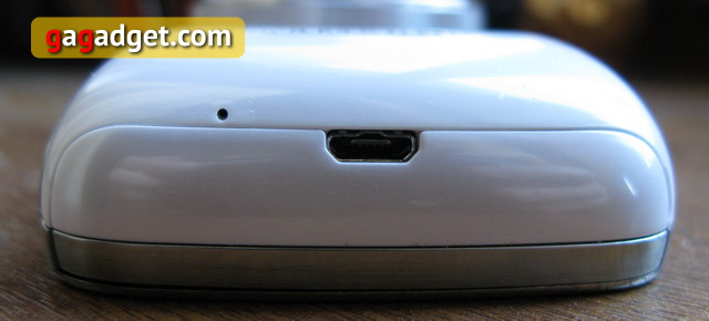 Обзор смартфона Samsung Galaxy S4 Zoom: смотря с какой стороны посмотреть-10