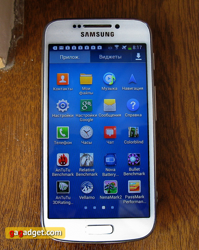 Обзор смартфона Samsung Galaxy S4 Zoom: смотря с какой стороны посмотреть-2