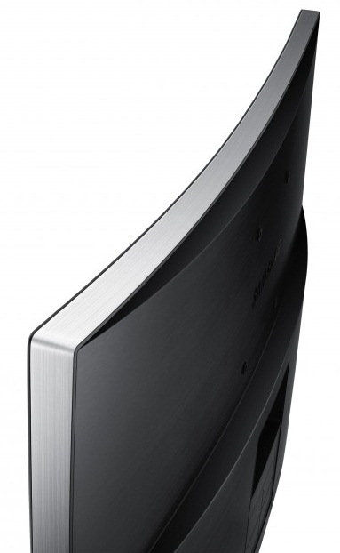 Изогнутый 27-дюймовый монитор Samsung S27D590C за 410 евро-4